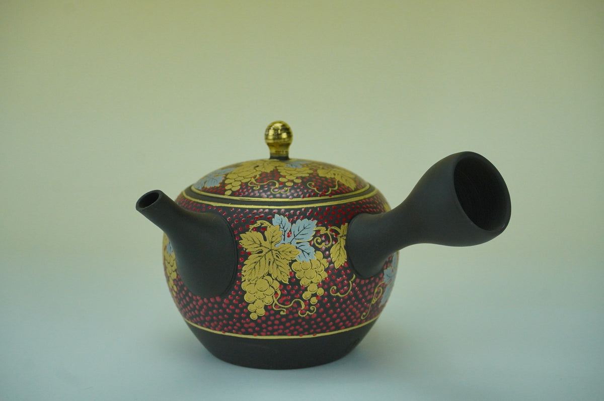 常滑焼 黒泥 金彩山ぶどう – 常滑焼 Official Online Store