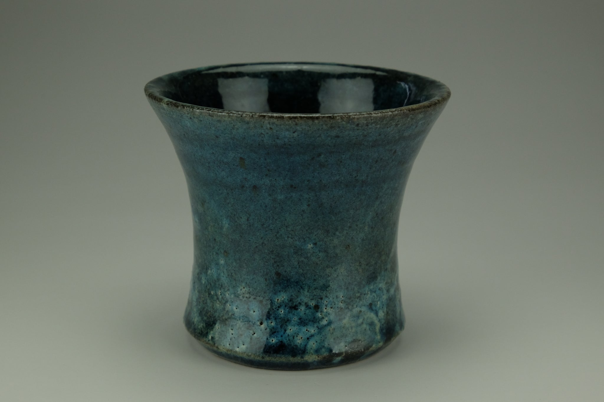美品 利山造 干裂文 常滑焼 三足 水盤 花生 直径31cm Amazon.com: Tokoname Ware Y858 Shoko Black Kiln Hen No. 3