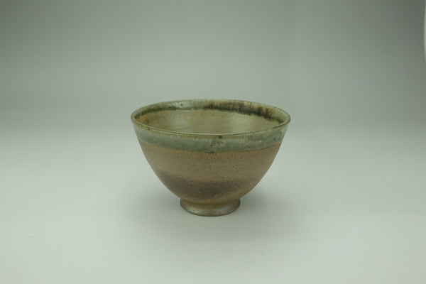 茶碗（チェンシー　ケヴィン　ルイス）